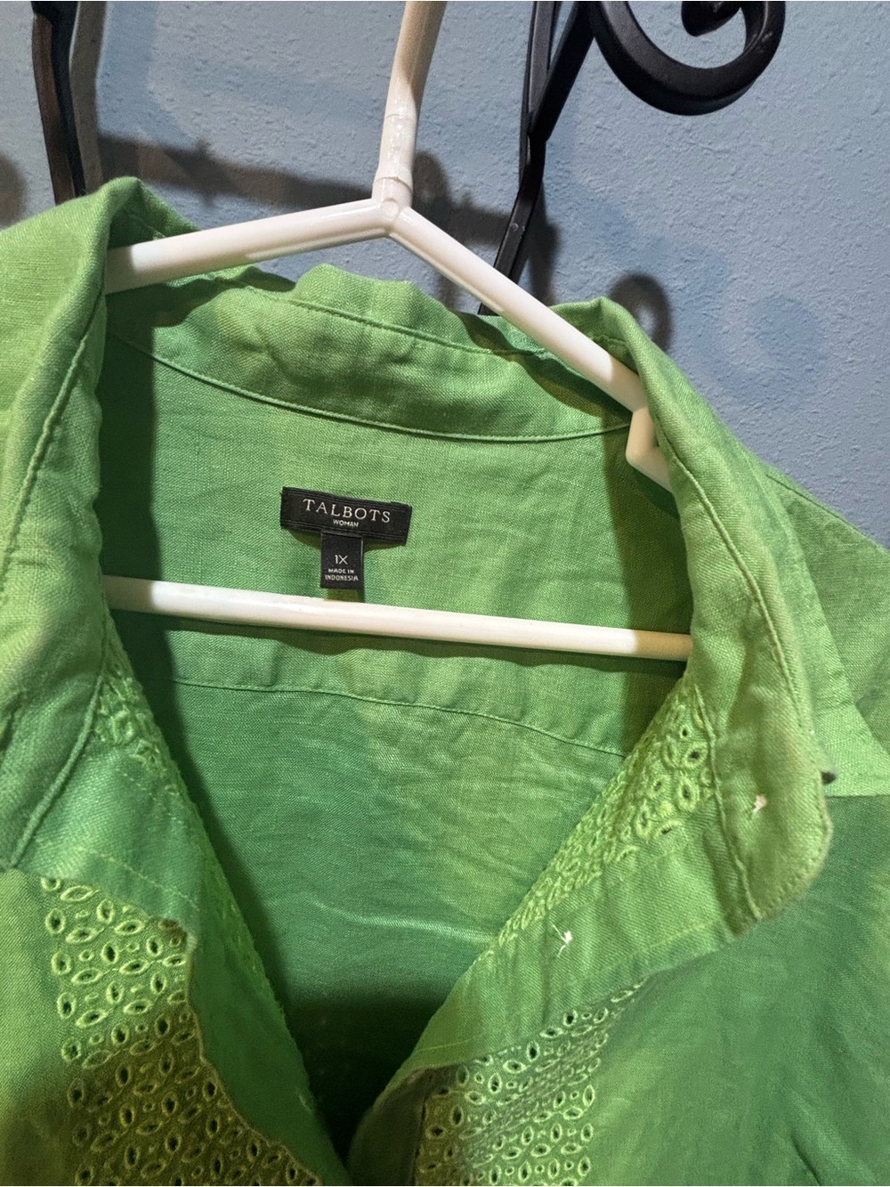 Talbots Lime Green Eyelet Linen Long Sleeve Shirt 100 % Linen
